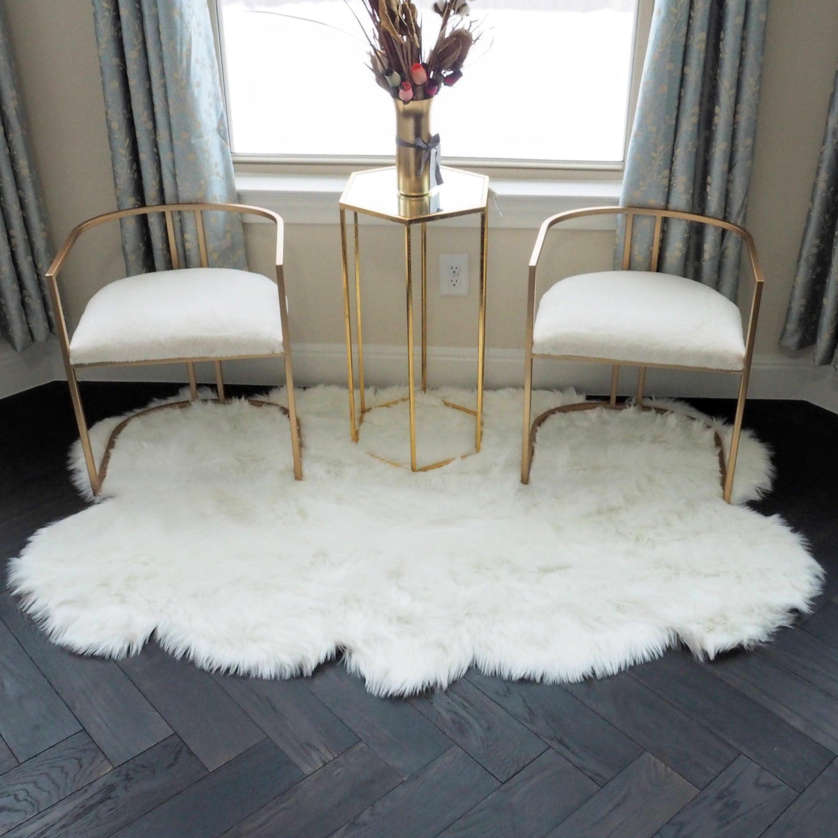 4' x 6' Animal Shape Artificial Wool Faux Fur Accent Area Rug - Brown Tipped White White 4' x 6'