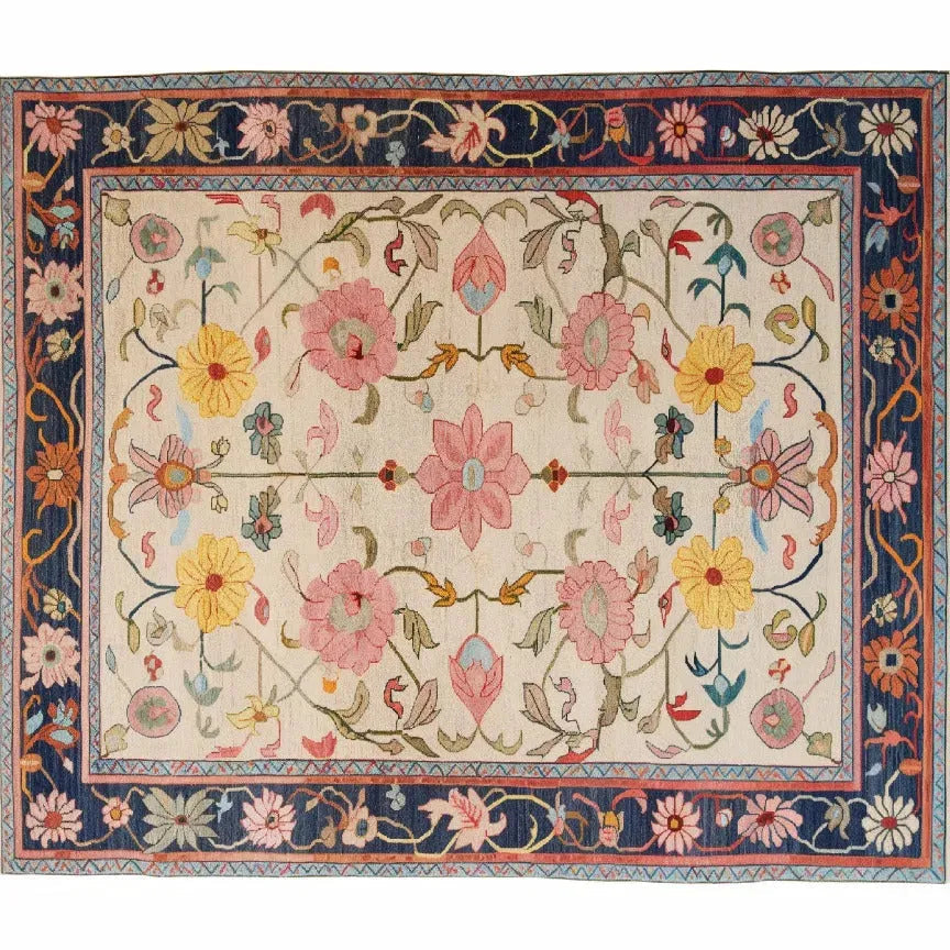 Medallion Bloom Hand Knotted Area Rug