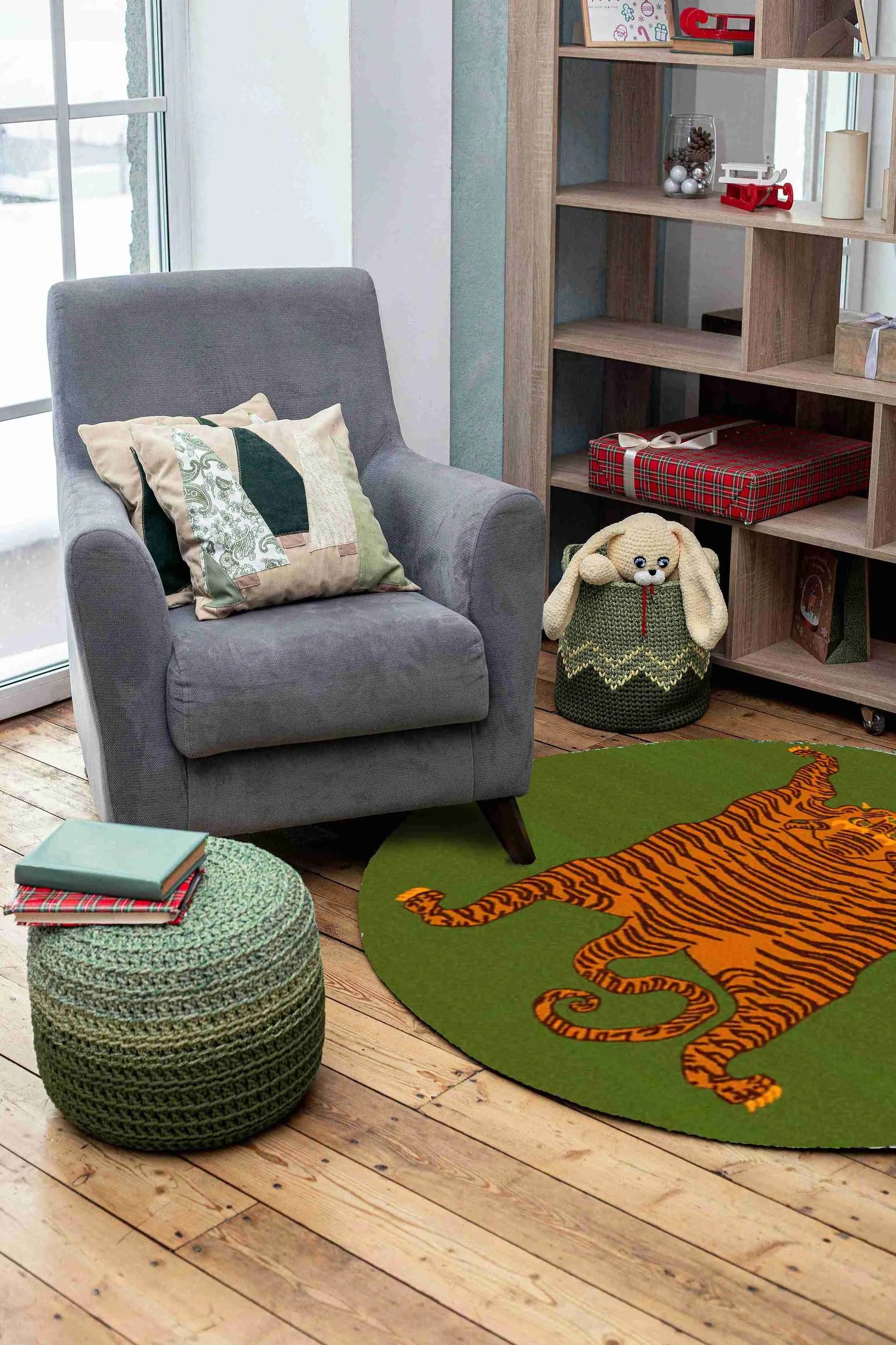 Orange Tibetan Tiger Green Hand Tufted Round Rug