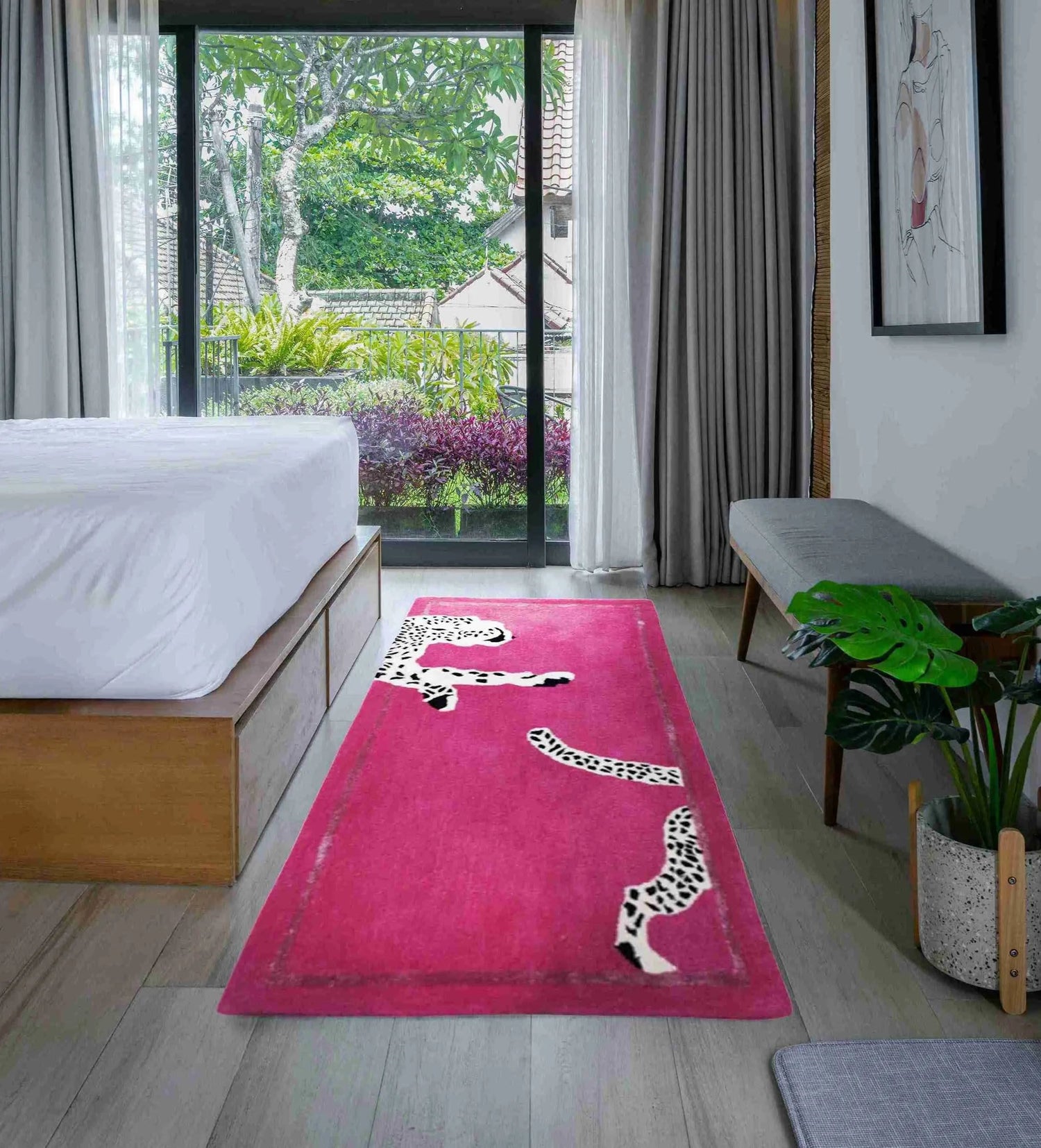 Walking Wild Cat Leopard on Silk Road Hand Tufted Wool Rug - Pink