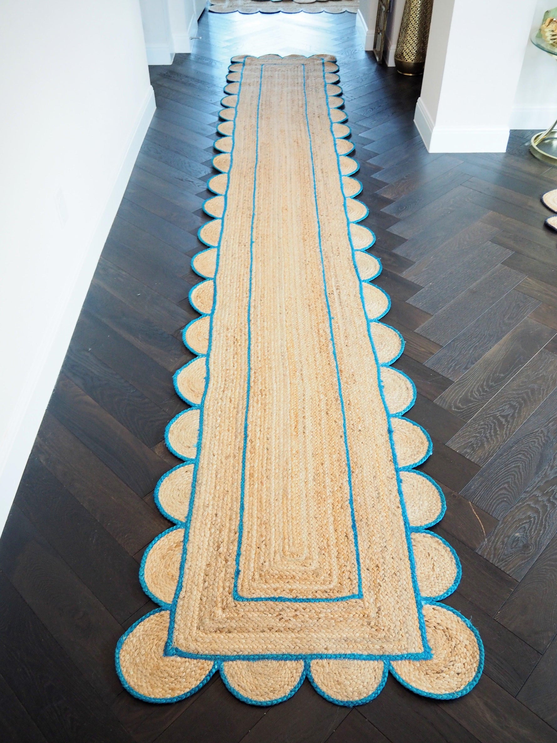 Blue Scalloped Border Jute Rug Runner