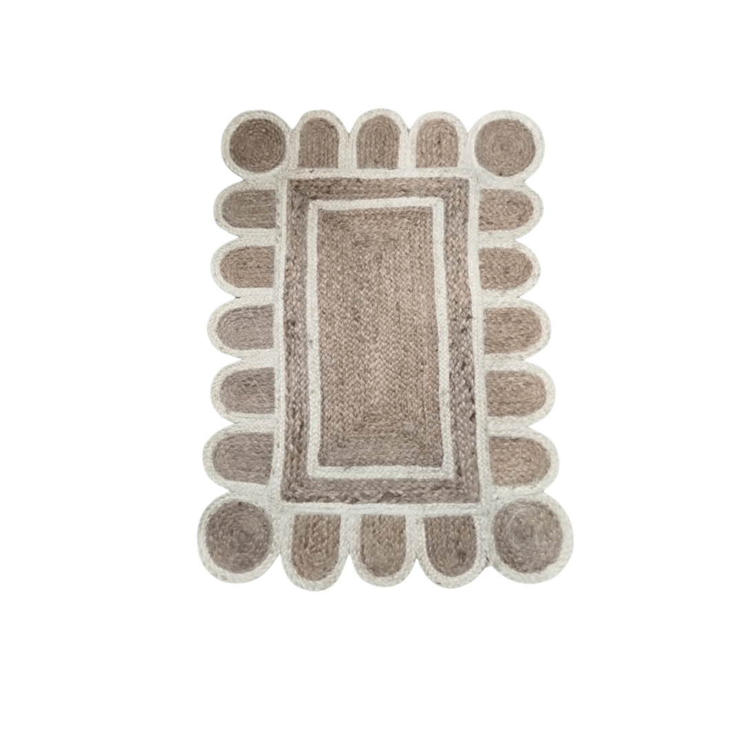 Handmade White Scalloped Jute Rug