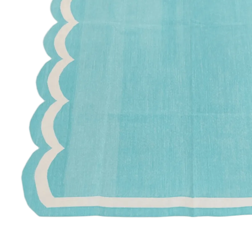 Handwoven Reversible Cotton Scalloped Rug - Blue