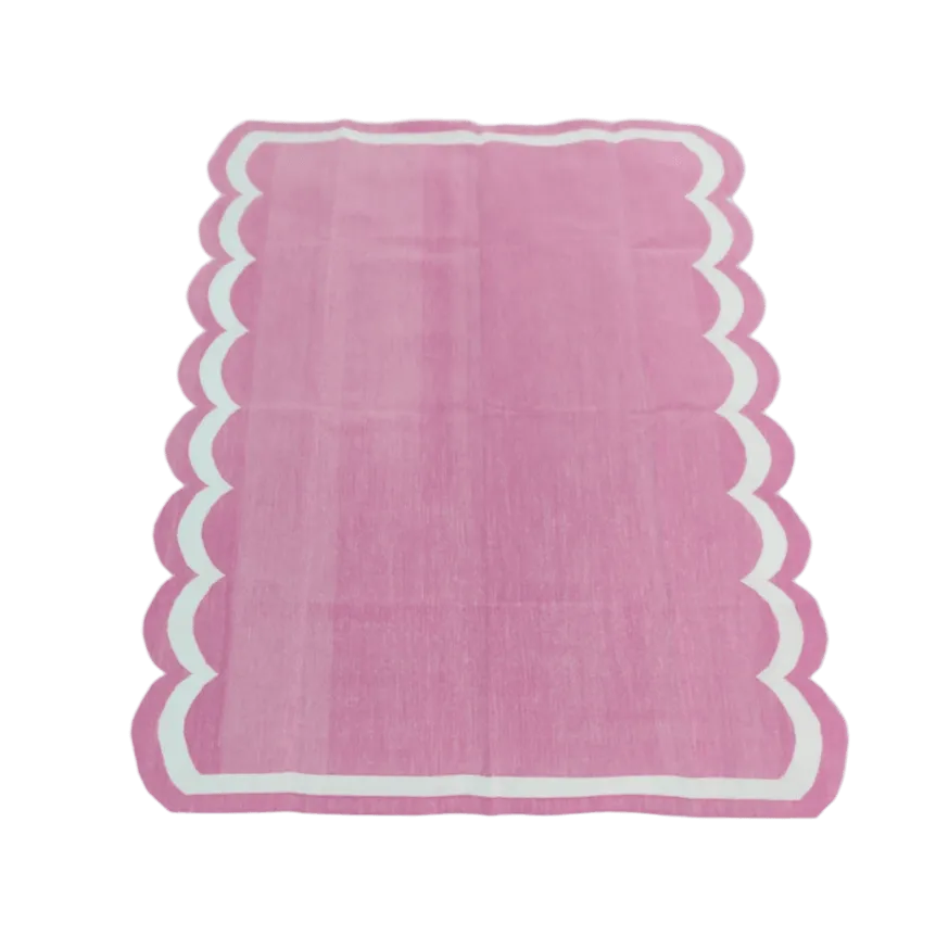 Pink Handwoven Reversible Cotton Scalloped Rug 3' x 5'